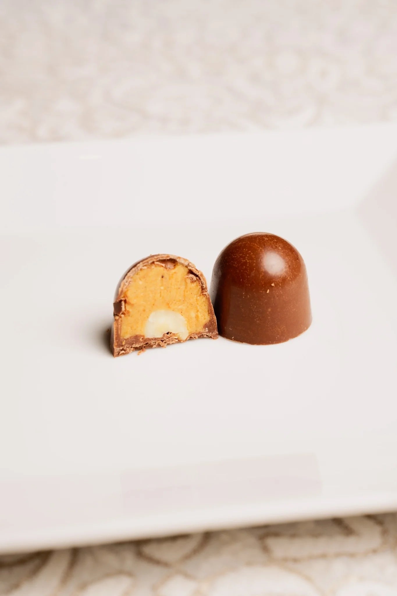 Hazelnut Praline Bonbon (6 pieces)